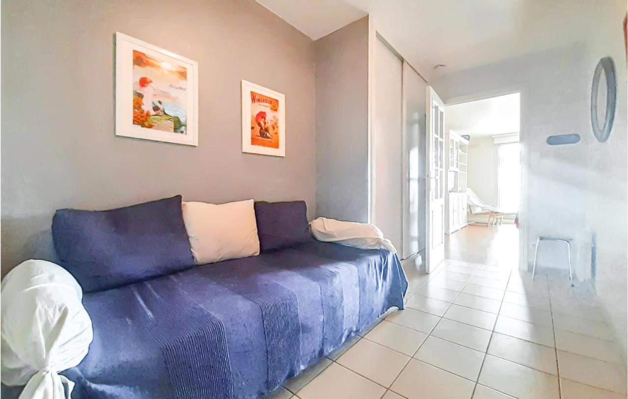 Gorgeous Apartment In Wimereux With Kitchen Exterior photo